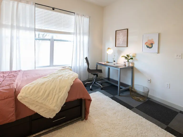 3 bedroom, 3 bathroom apartments