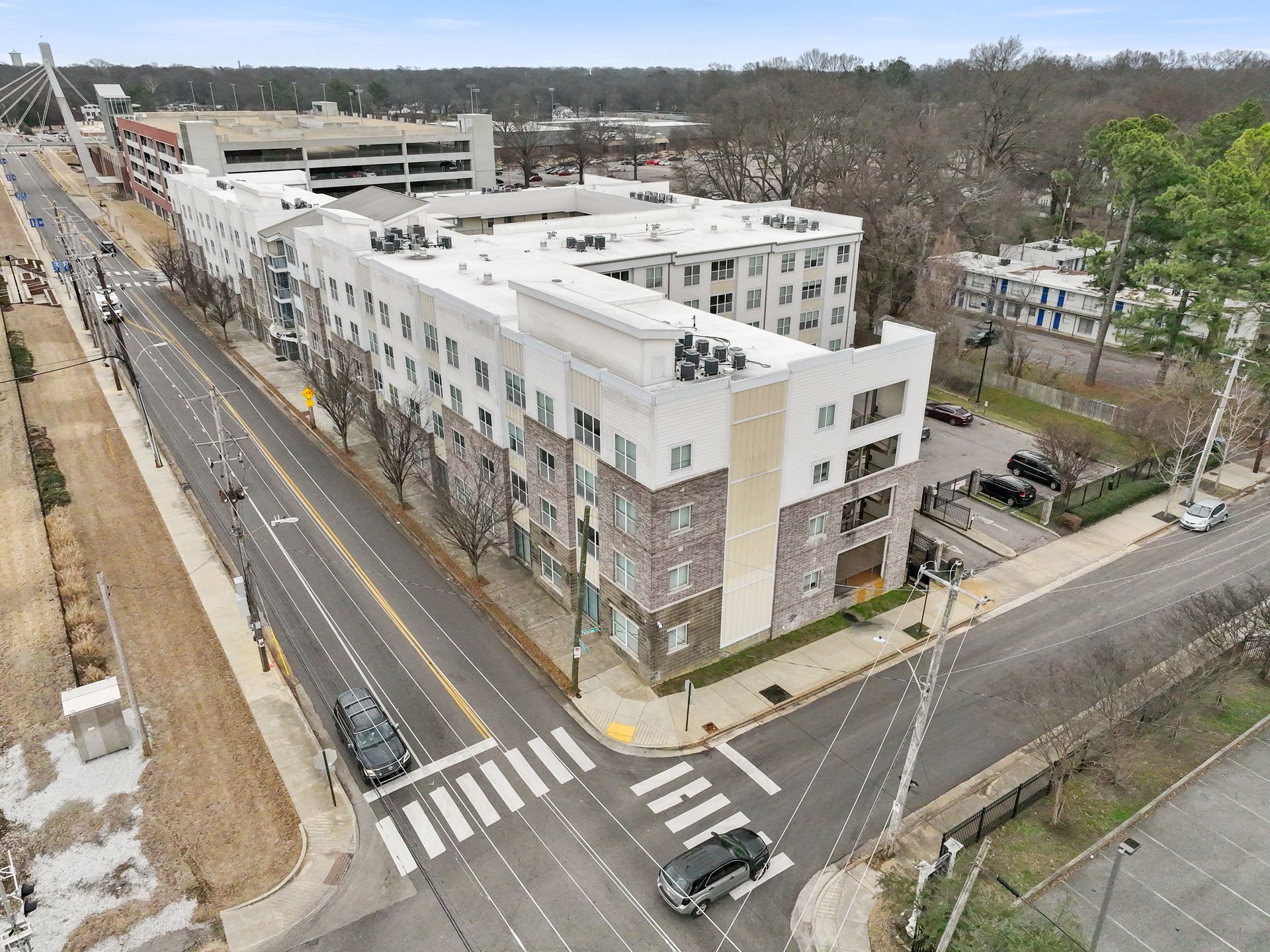 Brynn Apartments gallery photo 14