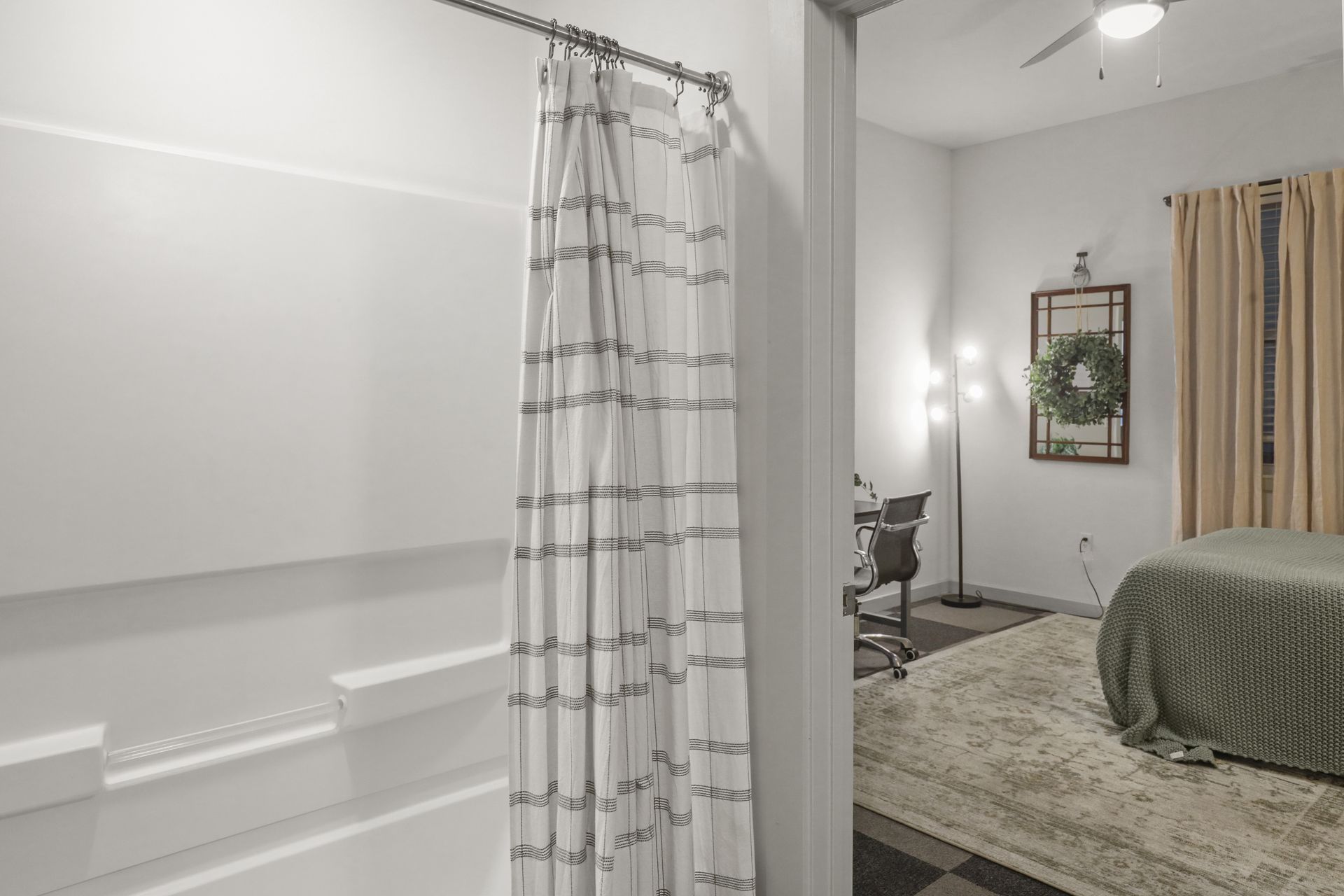 Brynn Apartments gallery photo 17