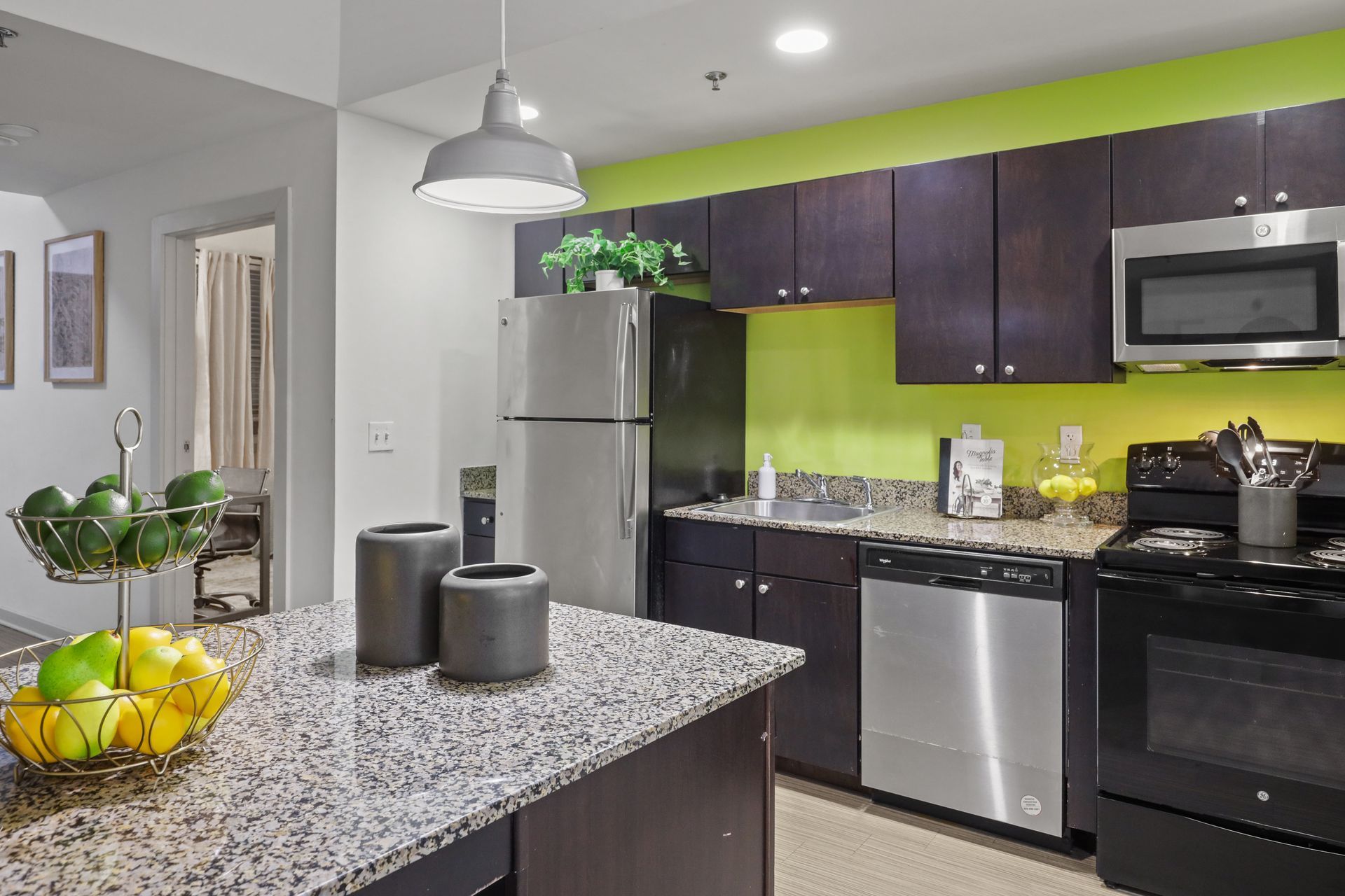 Brynn Apartments gallery photo 20