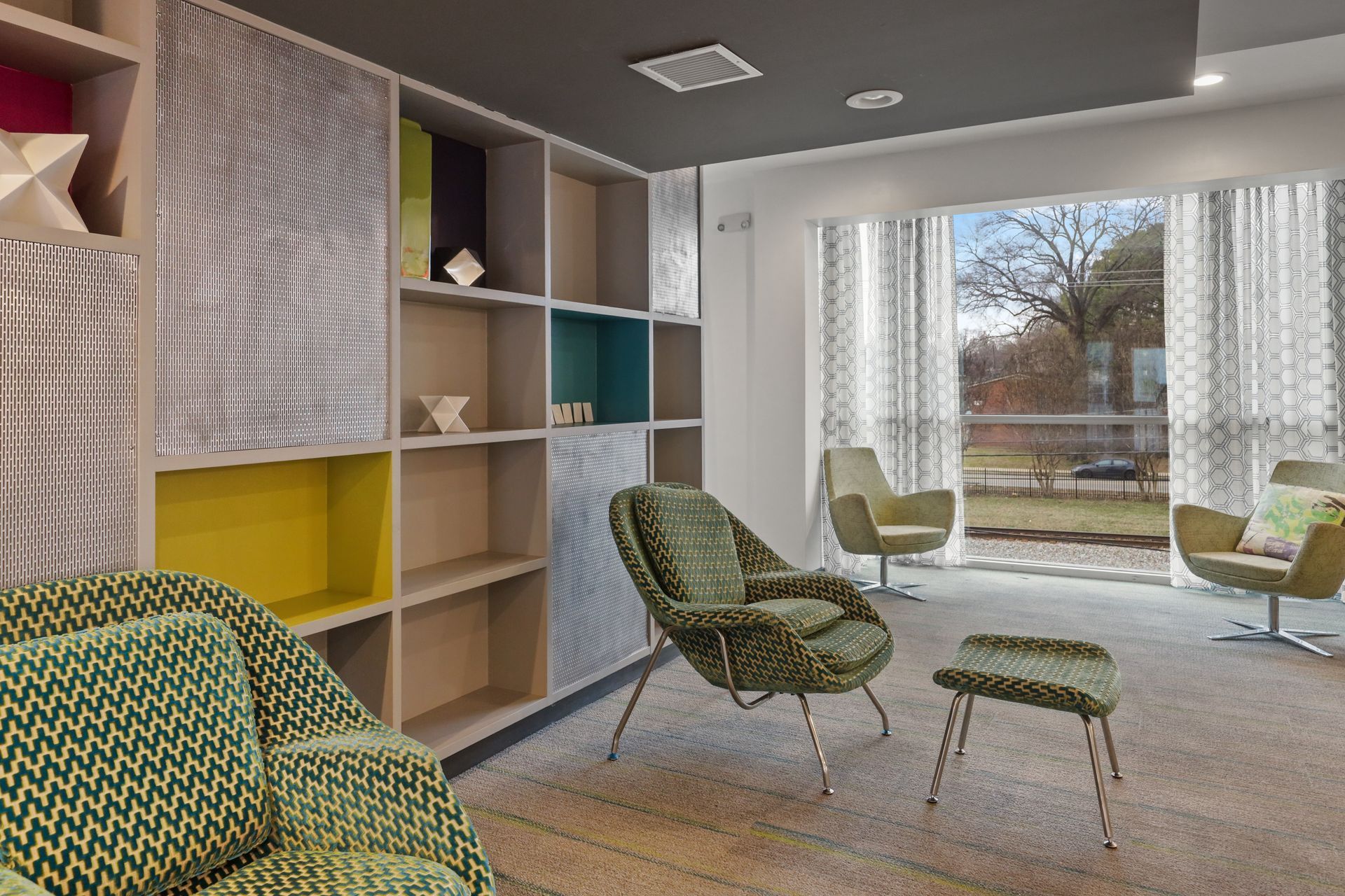 Brynn Apartments gallery photo 32
